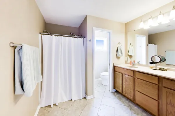 $300,000 | 1715 West River Street, Unit 1715, Dixon, IL 61021