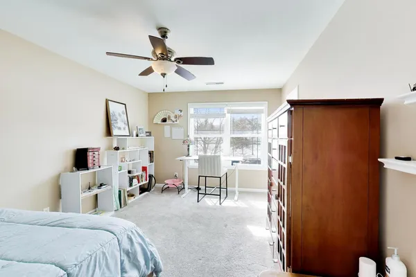 $300,000 | 1715 West River Street, Unit 1715, Dixon, IL 61021