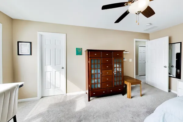 $300,000 | 1715 West River Street, Unit 1715, Dixon, IL 61021