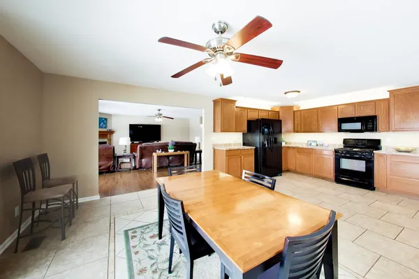 $300,000 | 1715 West River Street, Unit 1715, Dixon, IL 61021