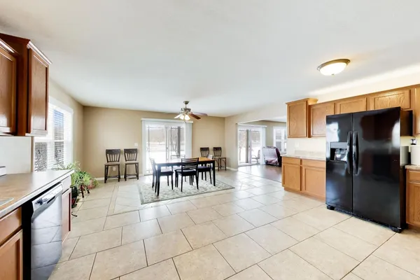 $300,000 | 1715 West River Street, Unit 1715, Dixon, IL 61021