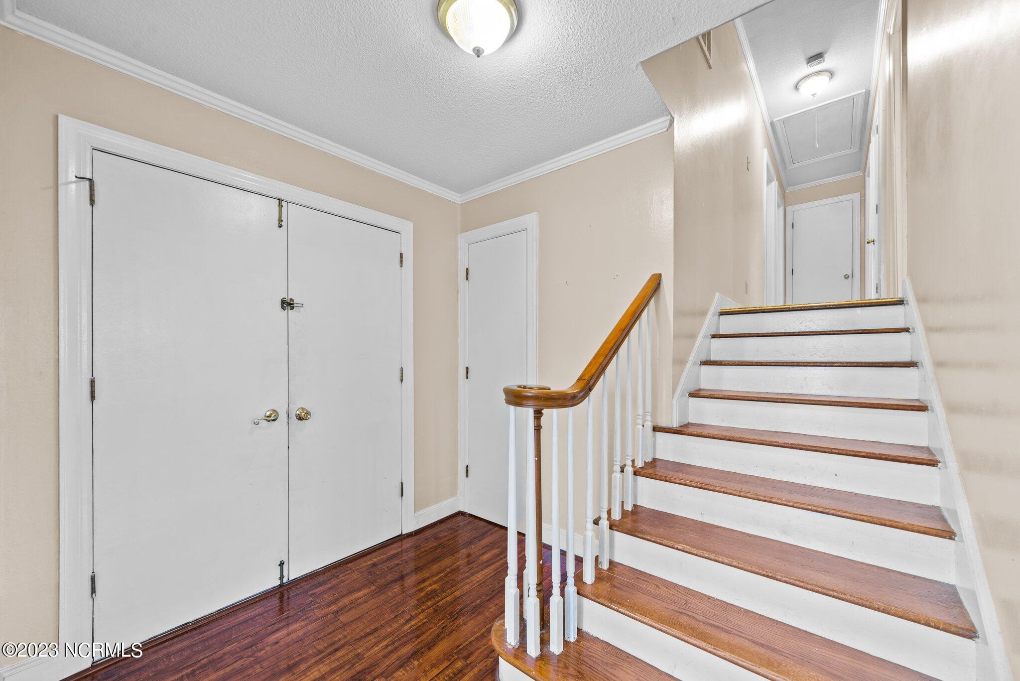 2110 Emerson Road Kinston, NC 28504 - Photo 19 of 47 19-web-or-mls-DSC_1394