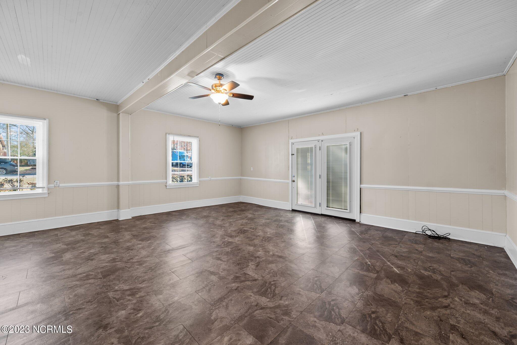 2110 Emerson Road Kinston, NC 28504 - Photo 45 of 47 45-web-or-mls-DSC_1478