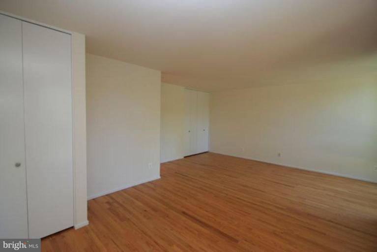 1698 Chimney House Road Reston, VA 20190 - Photo 13 of 25 Master Bedroom #2