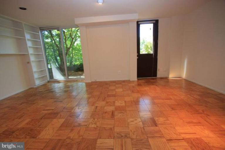 1698 Chimney House Road Reston, VA 20190 - Photo 21 of 25 Recreation Room #2