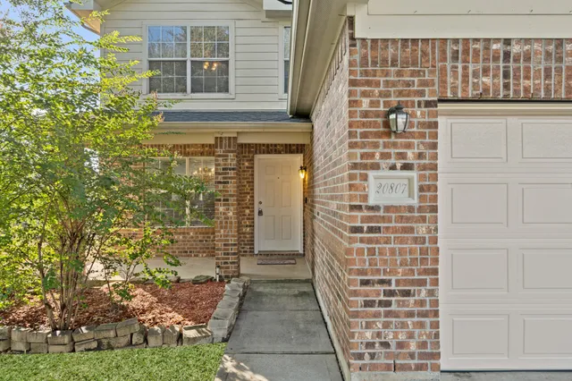 $2,100 | 20807 Carsen Spring Court, Katy, TX 77449