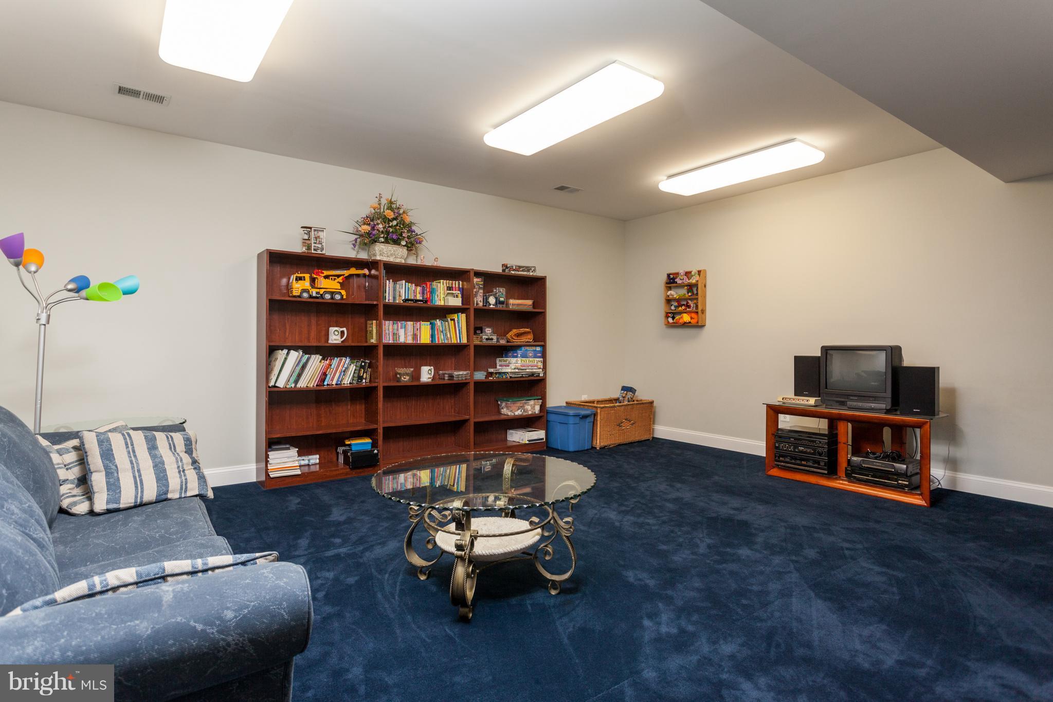 2516 Bailey Road Forest Hill, MD 21050 - Photo 35 of 43 Library / Movie Room