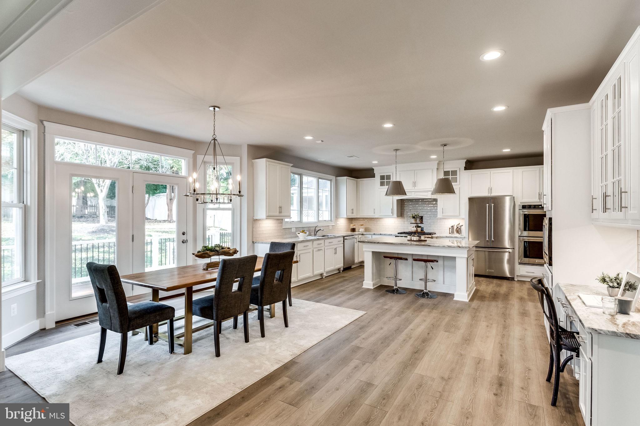 603 Marshall Road Southwest Vienna, VA 22180 - Photo 15 of 33 KITCHEN & BREAKFAST NOOK