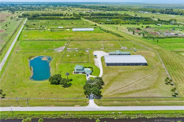 $4,750,000 | 13700 Southwest Groveside Drive, Indiantown, FL 34956