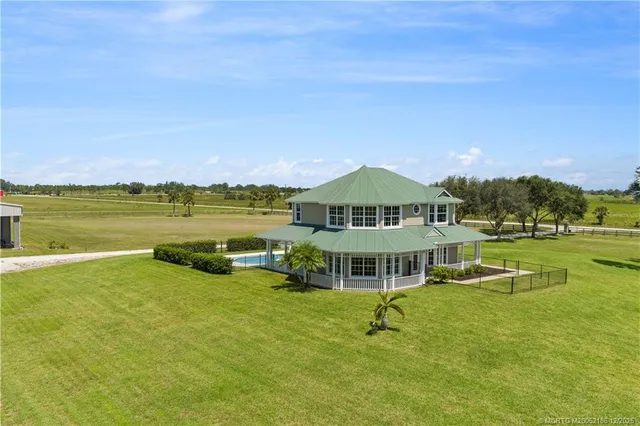 $4,750,000 | 13700 Southwest Groveside Drive, Indiantown, FL 34956
