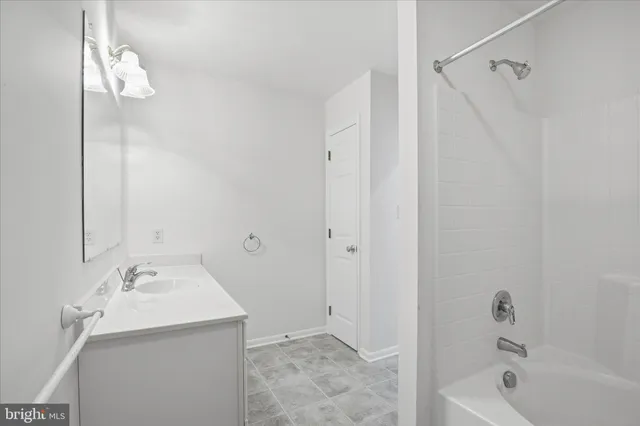 $337,500 | 6 Spring Hill Lane, Mountville, PA 17554