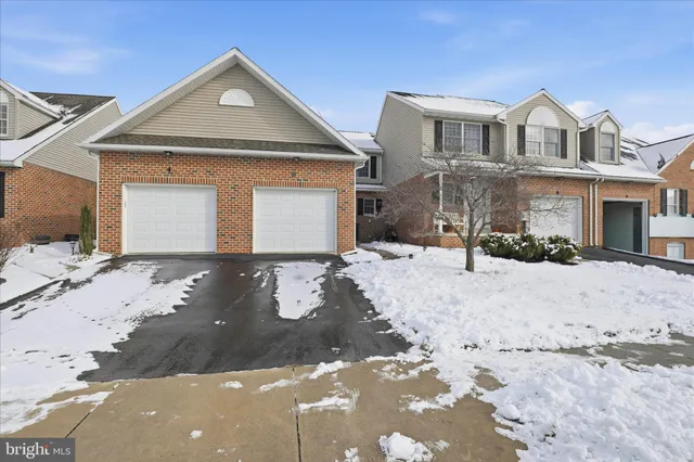 $337,500 | 6 Spring Hill Lane, Mountville, PA 17554