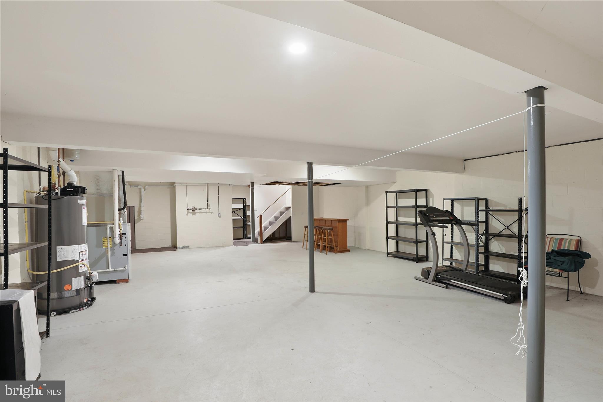 6 Spring Hill Lane Mountville, PA 17554 - Photo 35 of 39 a view of a garage