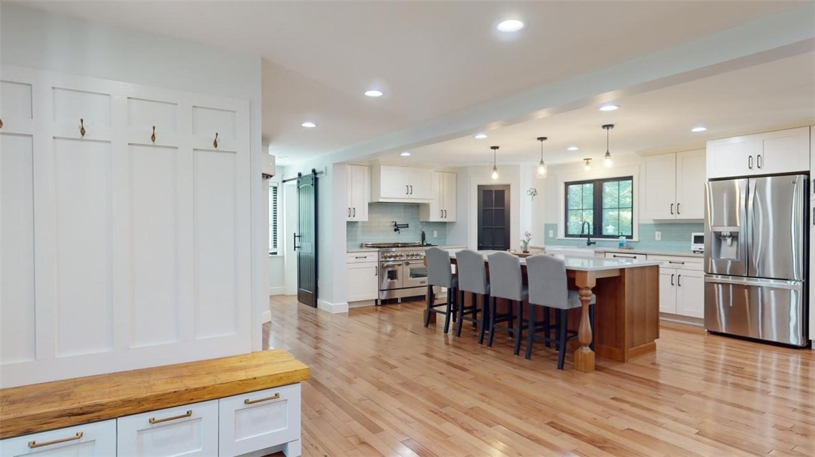 1060 Ten Rod Road Exeter, RI 02822 - Photo 4 of 49