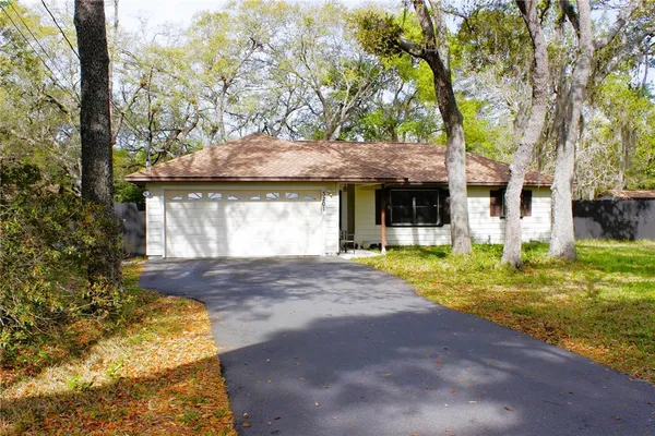 $379,990 | 3201 Bartlett Street, Spring Hill, FL 34606