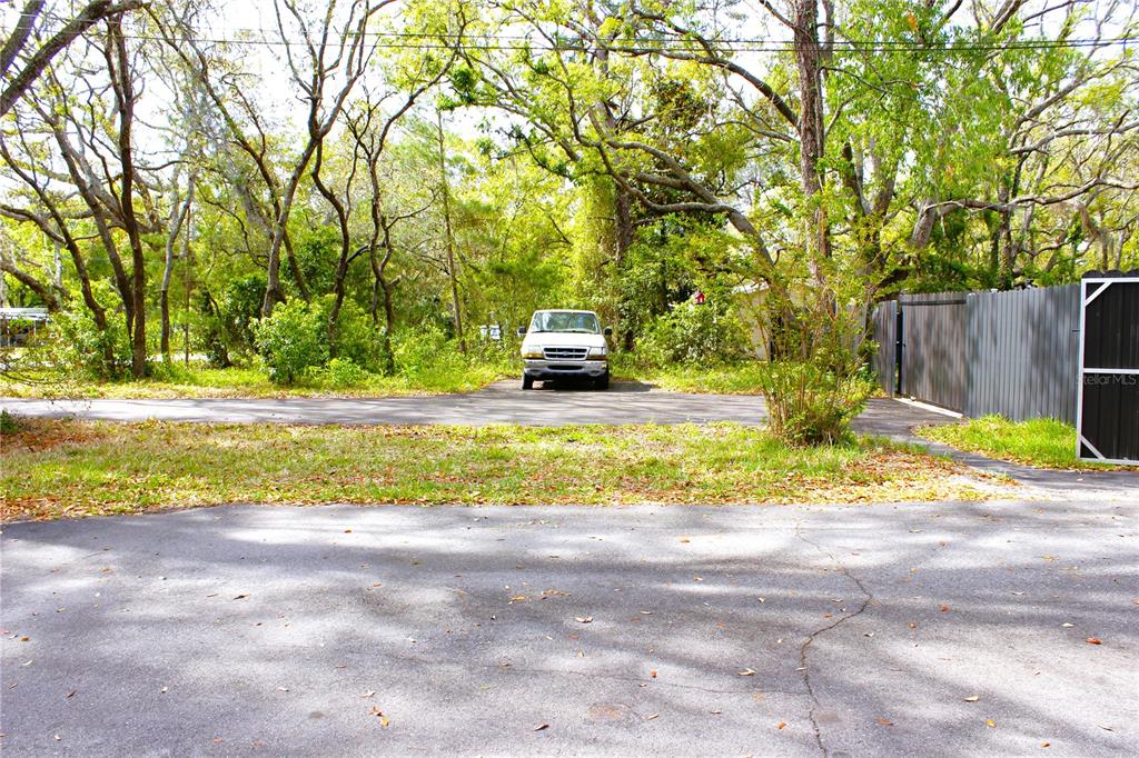 3201 Bartlett Street Spring Hill, FL 34606 - Photo 11 of 68