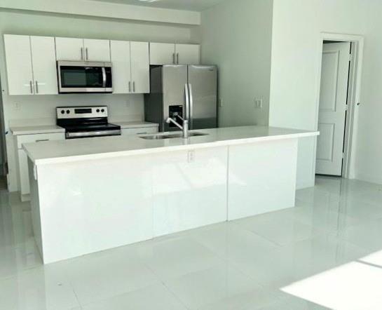 25265 Southwest 134th Avenue, Unit 9 Homestead, FL 33032 - Photo 3 of 15