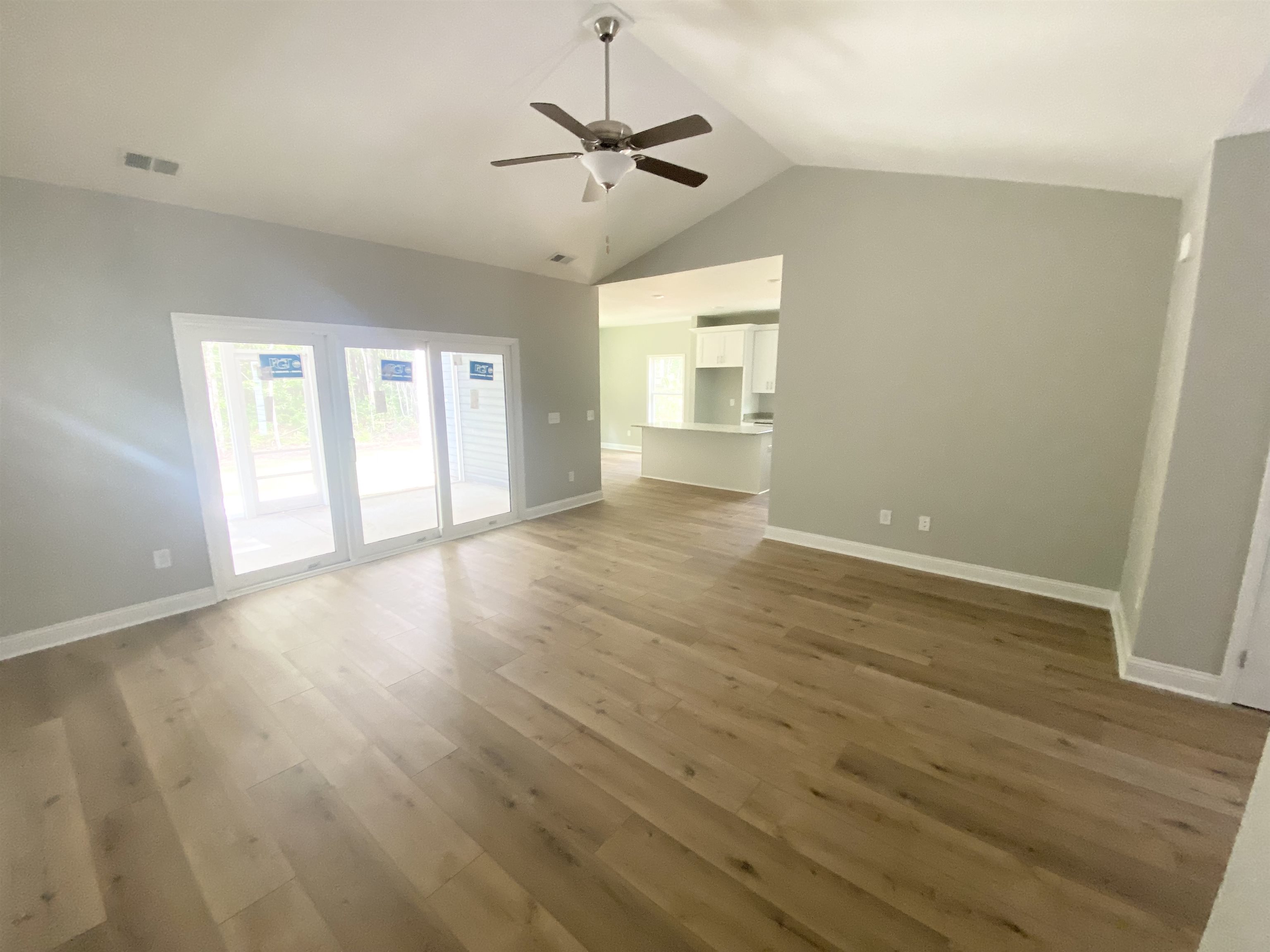 5545 Grape Arbor Lane Murrells Inlet, SC 29576 - Photo 14 of 27 Gallery Image 14