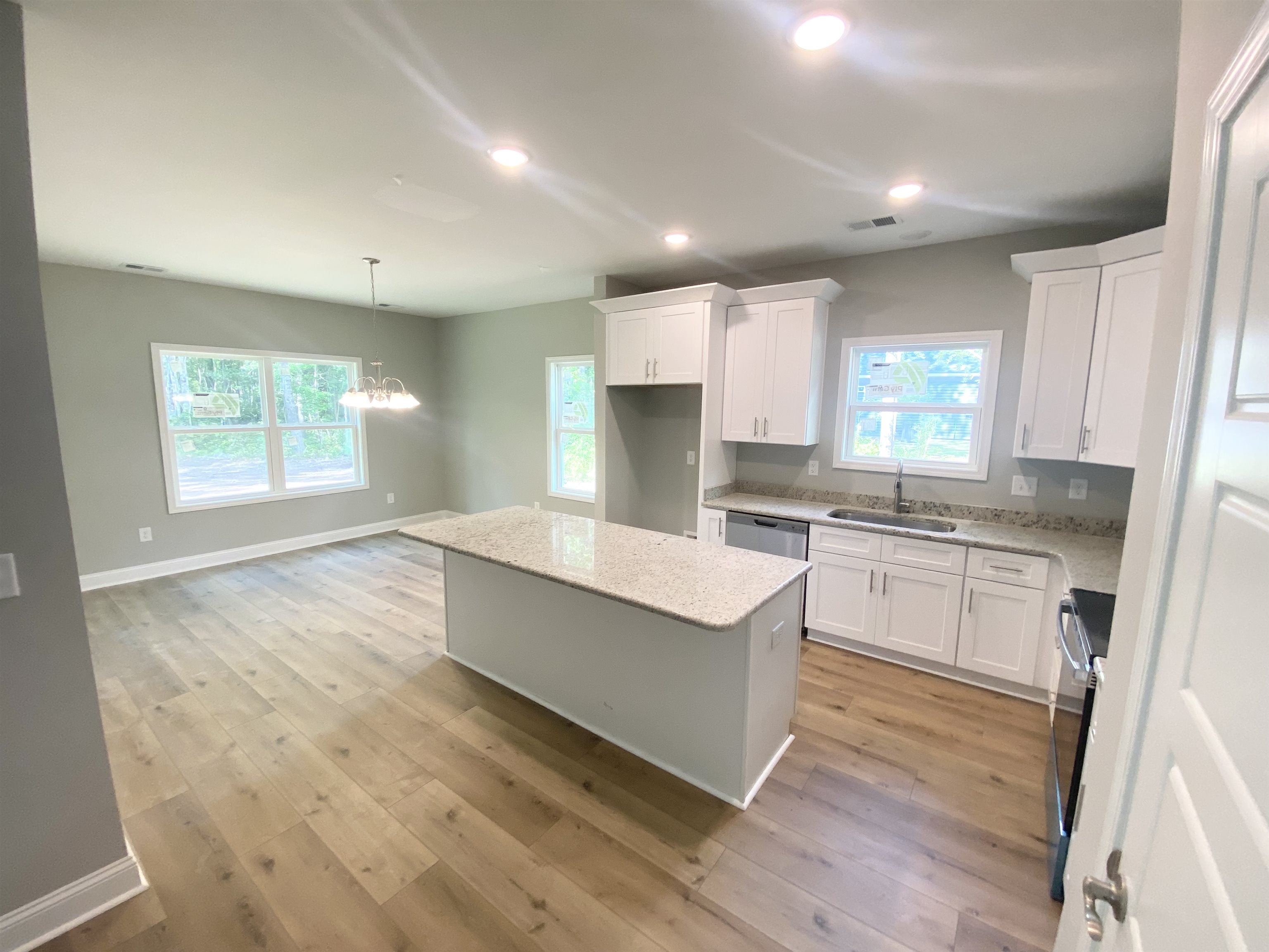 5545 Grape Arbor Lane Murrells Inlet, SC 29576 - Photo 5 of 27 Gallery Image 5