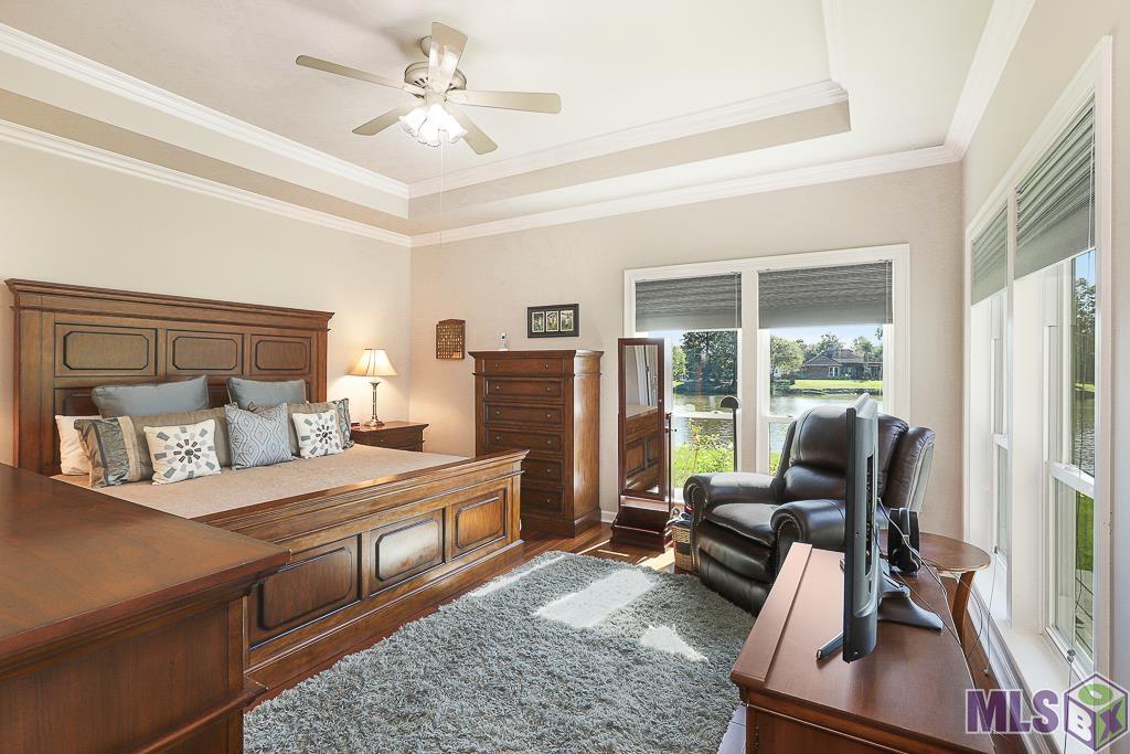 1163 Springlake Drive Baton Rouge, LA 70810 - Photo 17 of 30 Master Suite