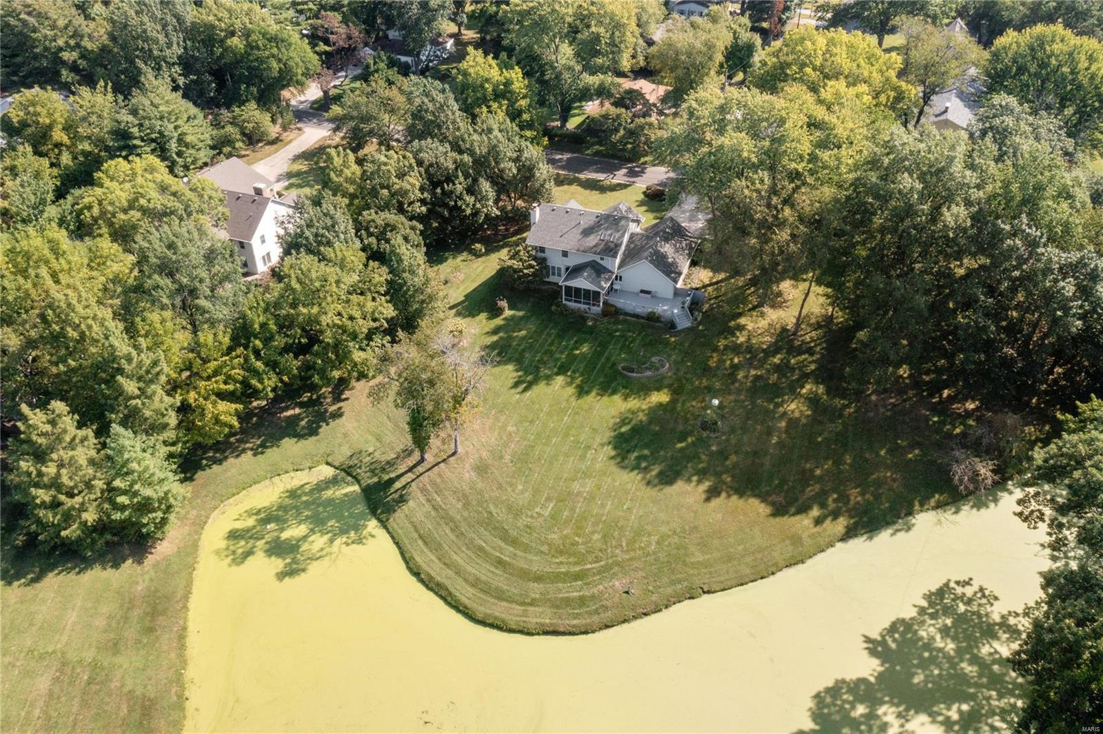 777 Schwarz Road Edwardsville, IL 62025 - Photo 4 of 55 Gallery Image 4
