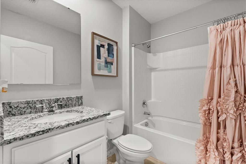 11237 Amber Ridge Drive Zellwood, FL 32798 - Photo 16 of 37