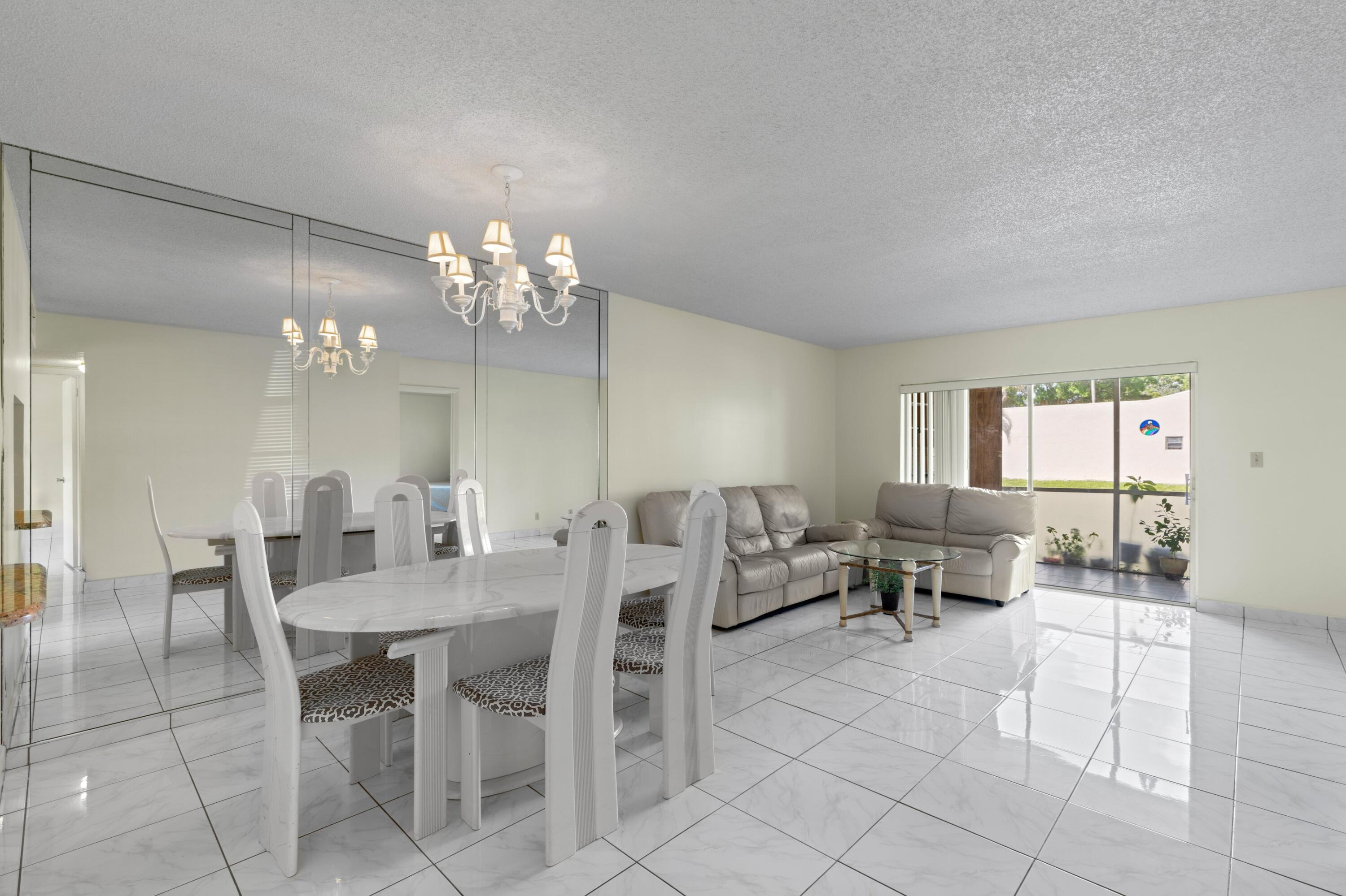 9374 Southwest 3rd Street, Unit 708 Boca Raton, FL 33428 - Photo 5 of 35 Dining Room