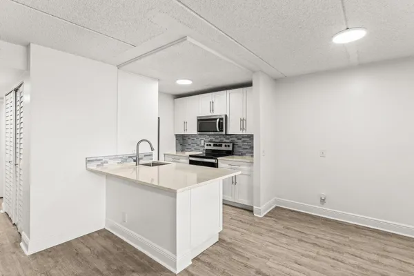 $2,150 | 507 Meadows Circle, Boynton Beach, FL 33436