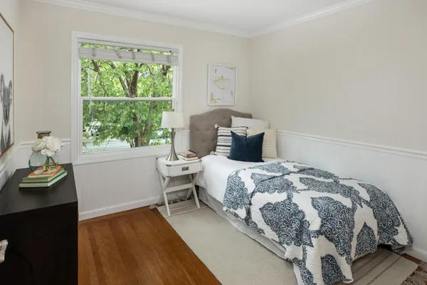 $1,895,000 | 1802 Alameda De Las Pulgas, Redwood City, CA 94061