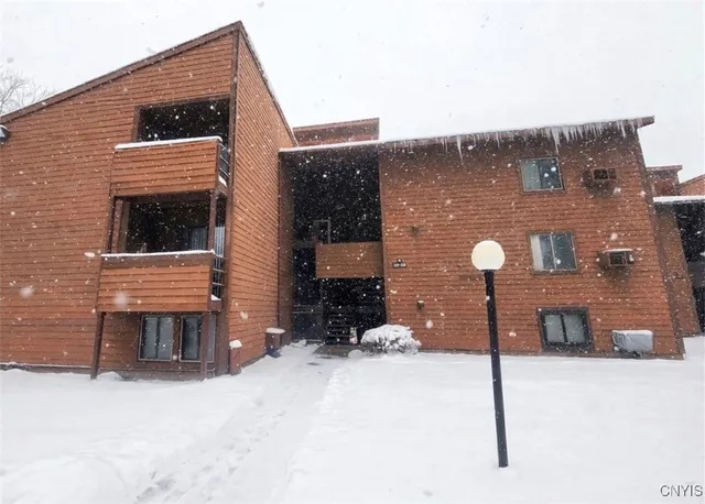 $1,250 | 328 Village Boulevard North, Van Buren, NY 13027