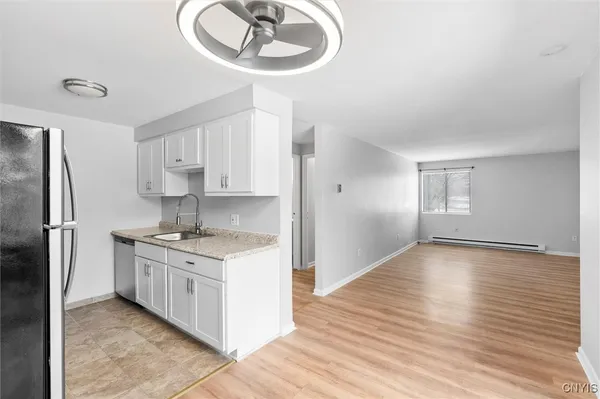 $1,250 | 328 Village Boulevard North, Van Buren, NY 13027