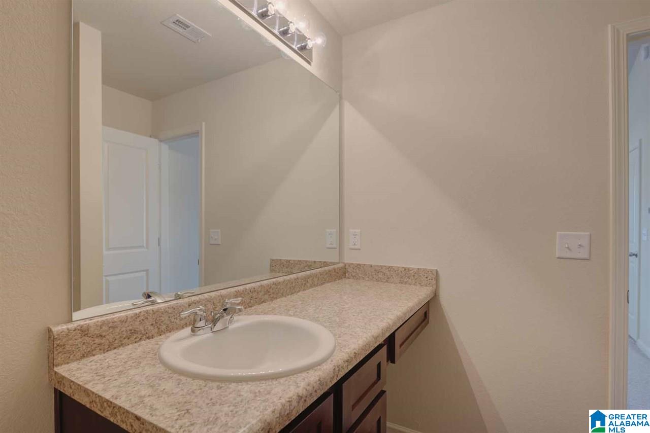 940 Clover Circle Springville, AL 35146 - Photo 10 of 11