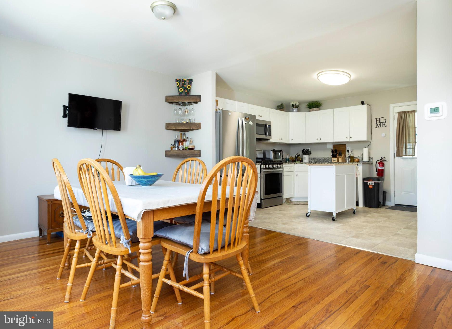 446 Baylor Road Wenonah, NJ 08090 - Photo 3 of 24 Gallery Image 3