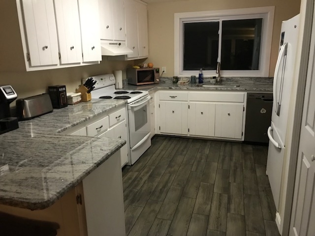 7 Princeton Road Windham, NH 03087 - Photo 3 of 24