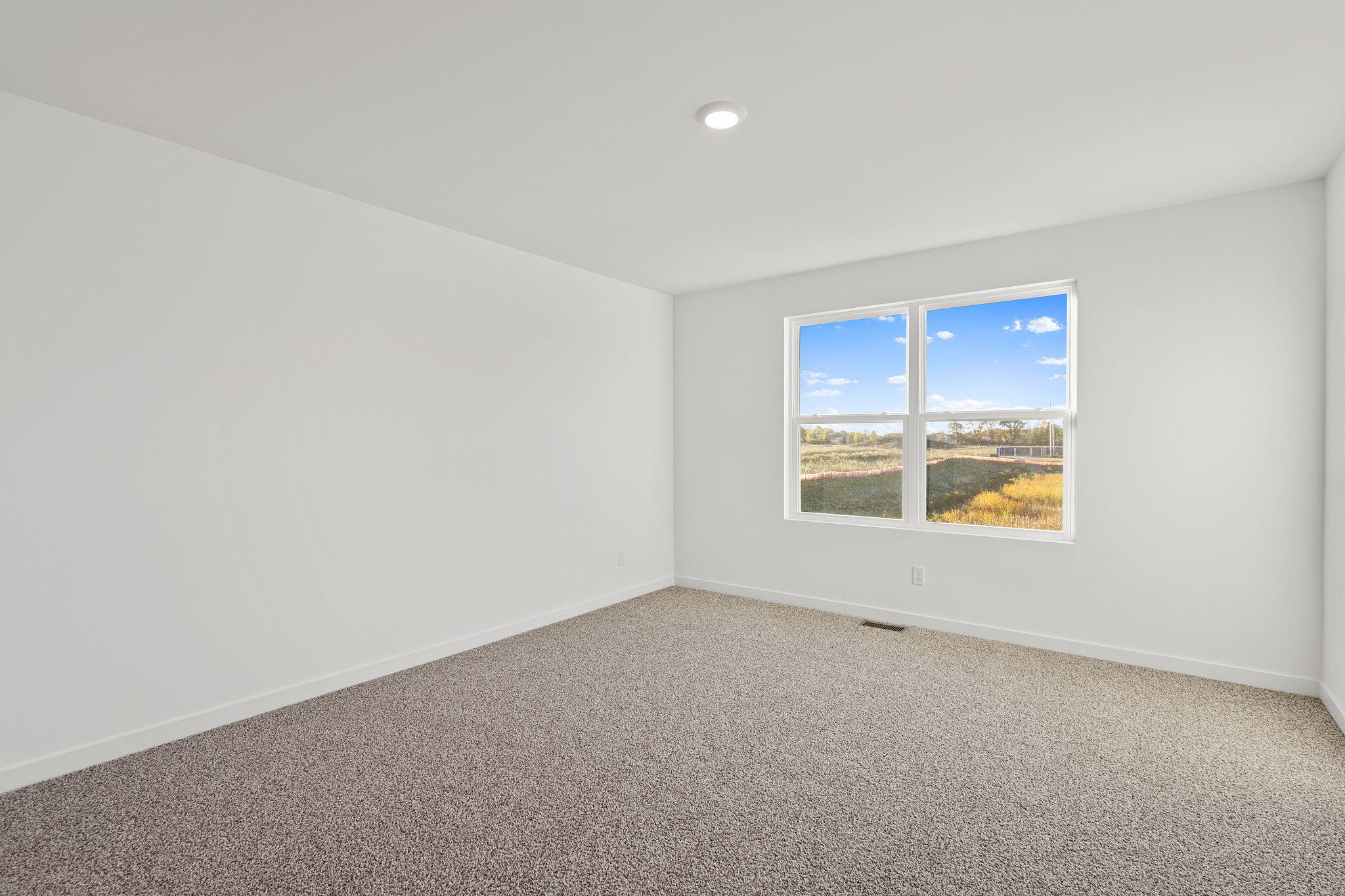 435 Fry Street Hebron, IN 46341 - Photo 10 of 20 2048x1365