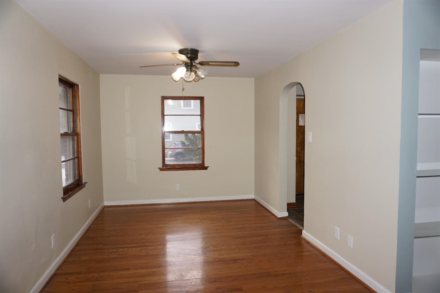 2424 Crest Road Gary, IN 46408 - Photo 5 of 10 1500x1000