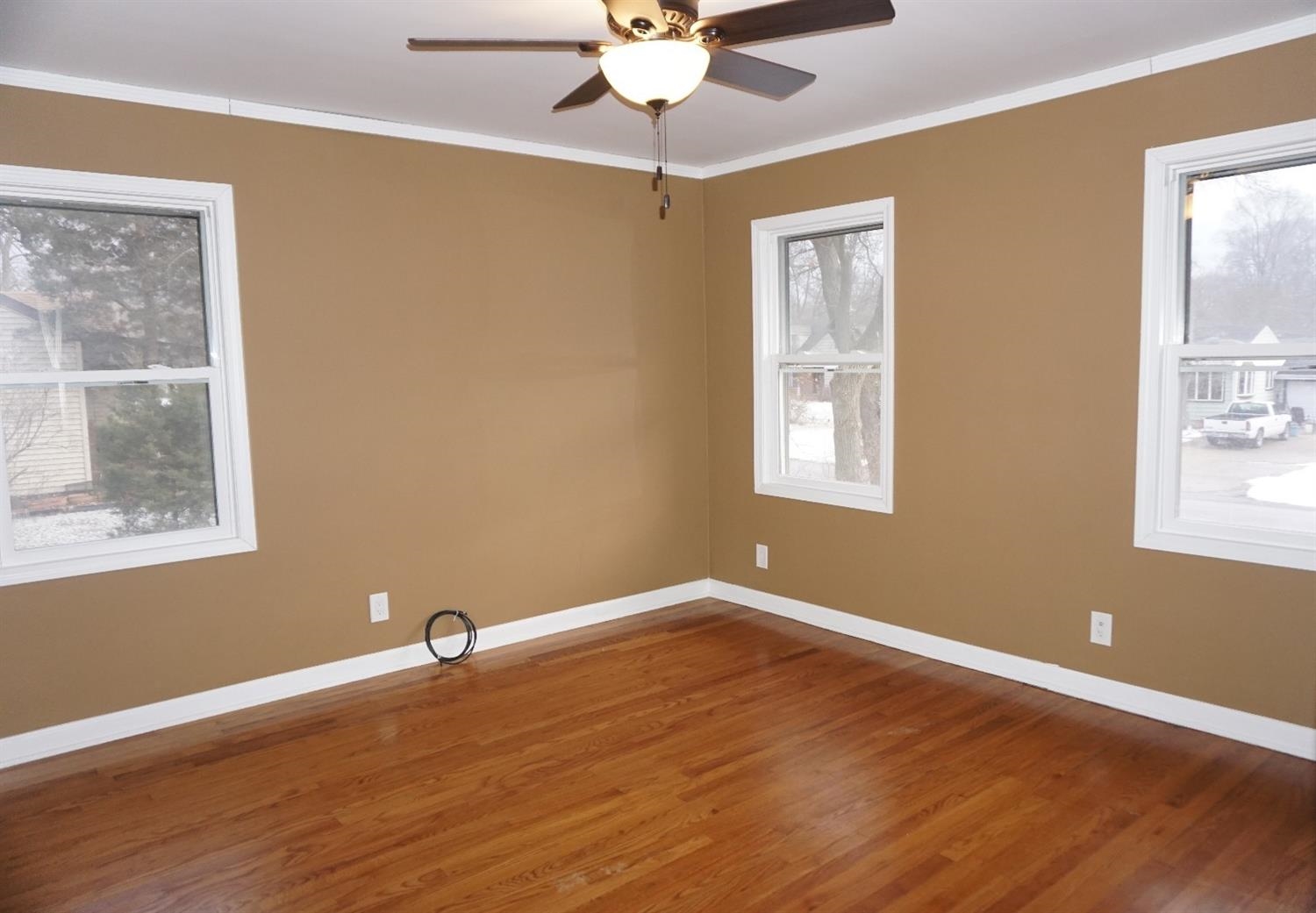 2424 Crest Road Gary, IN 46408 - Photo 9 of 10 1500x1041