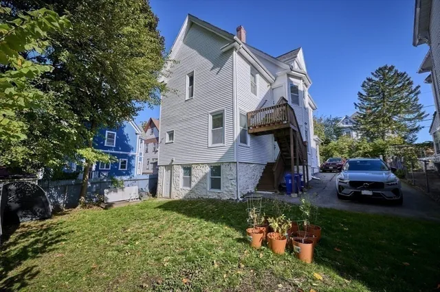 $3,500 | 34 Greenleaf Street, Unit 34, Malden, MA 02148