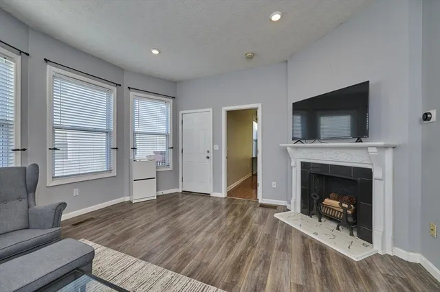 $3,500 | 34 Greenleaf Street, Unit 34, Malden, MA 02148