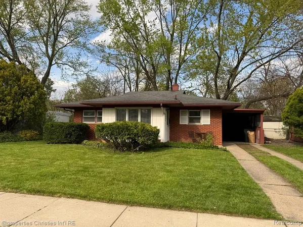 $1,800 | 22000 Sunset Boulevard, Oak Park, MI 48237