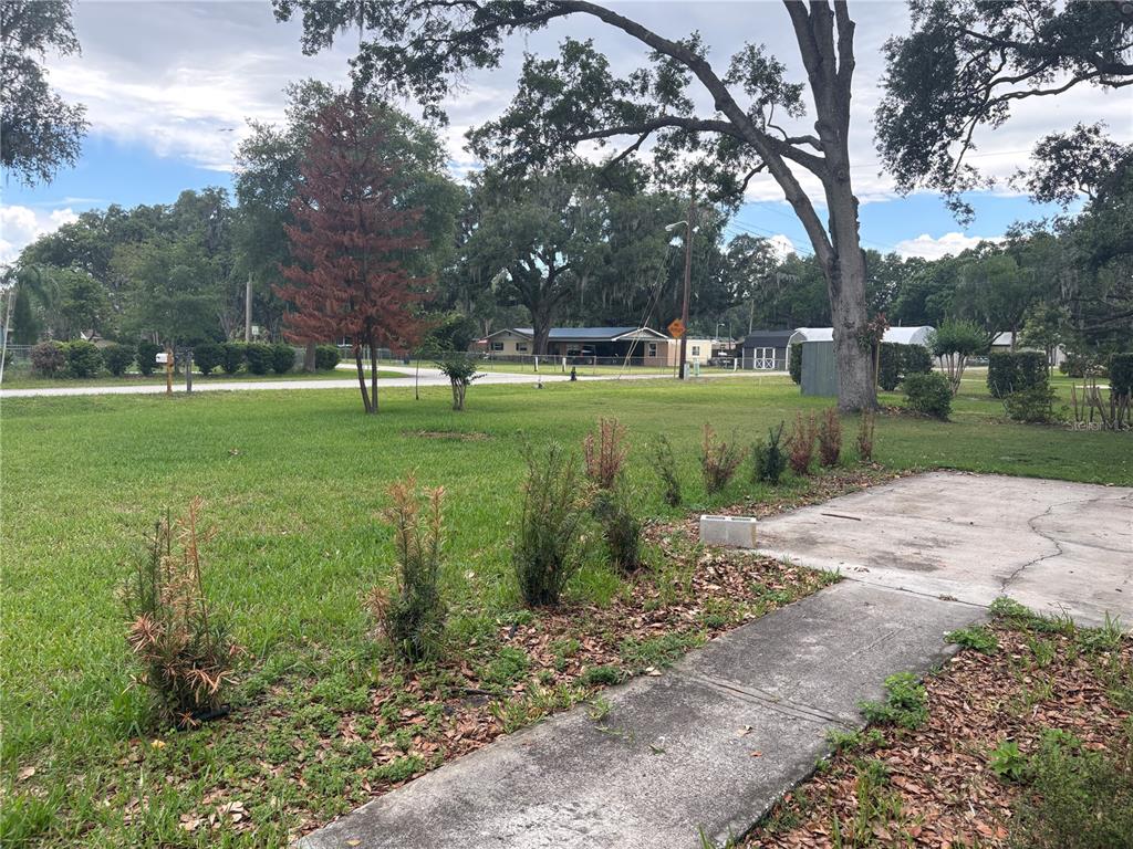 3923 Ward Road Lakeland, FL 33810 - Photo 7 of 25