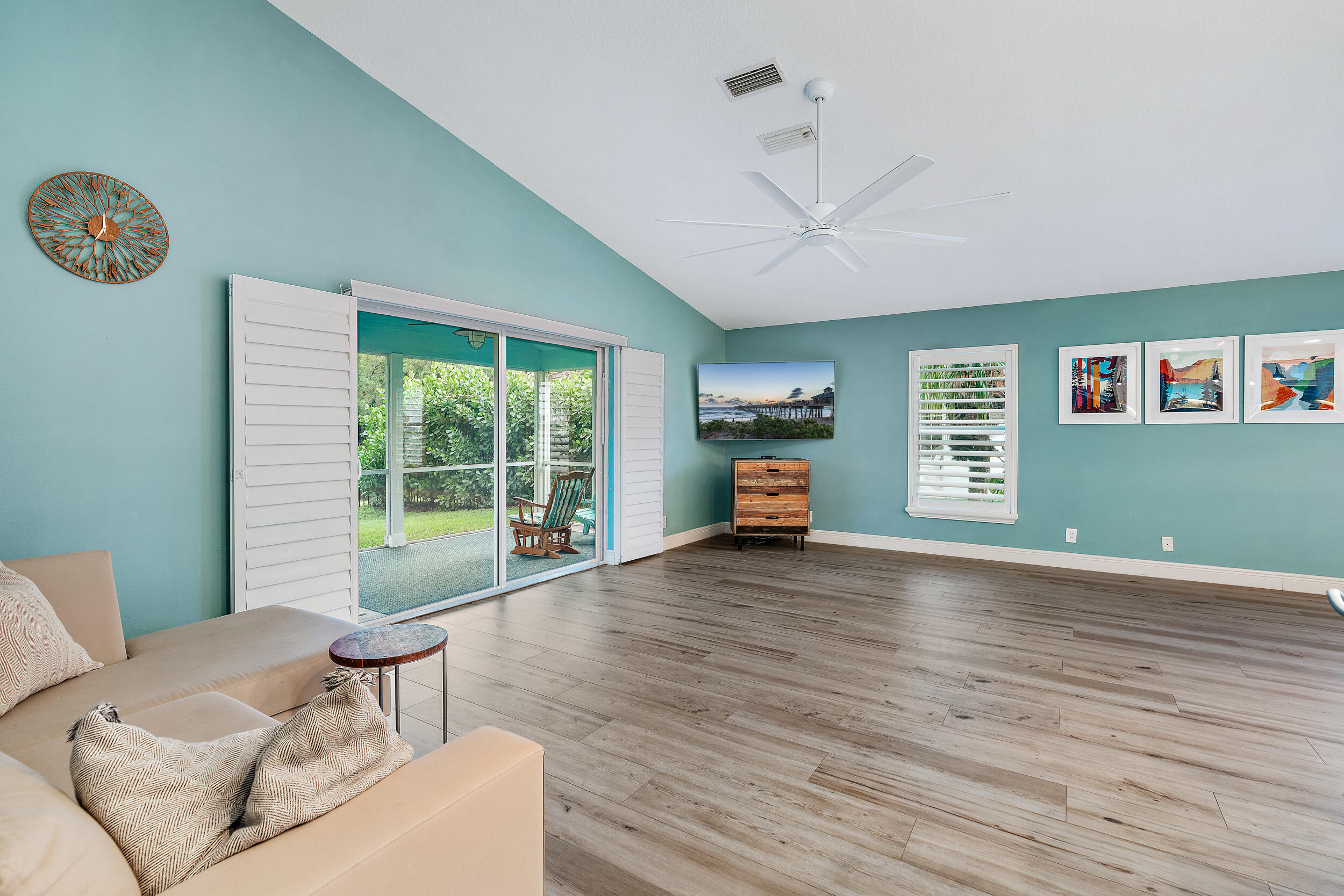 104 Old Jupiter Beach Road Jupiter, FL 33477 - Photo 4 of 25 0D34B7C1-8047-4221-8933-1EA8ACF05E67
