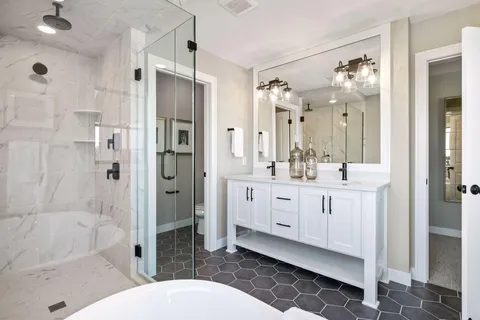 $1,265,000 | 4690 Garland Lane North, Plymouth, MN 55446