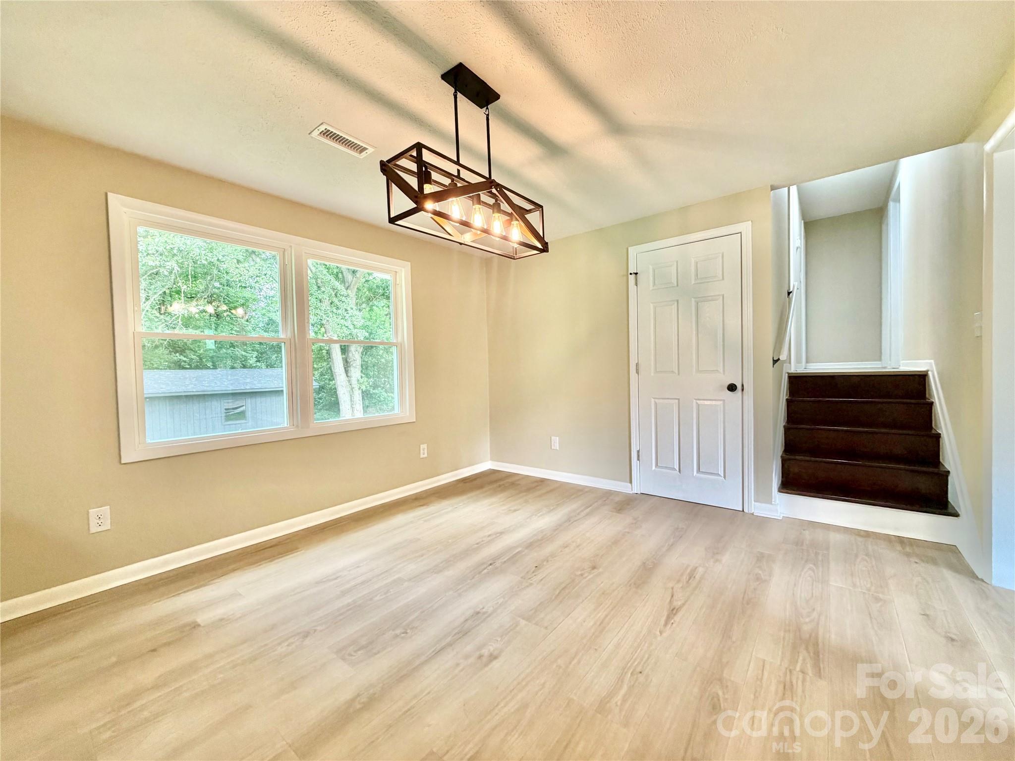 303 Deal Avenue Conover, NC 28613 - Photo 14 of 33
