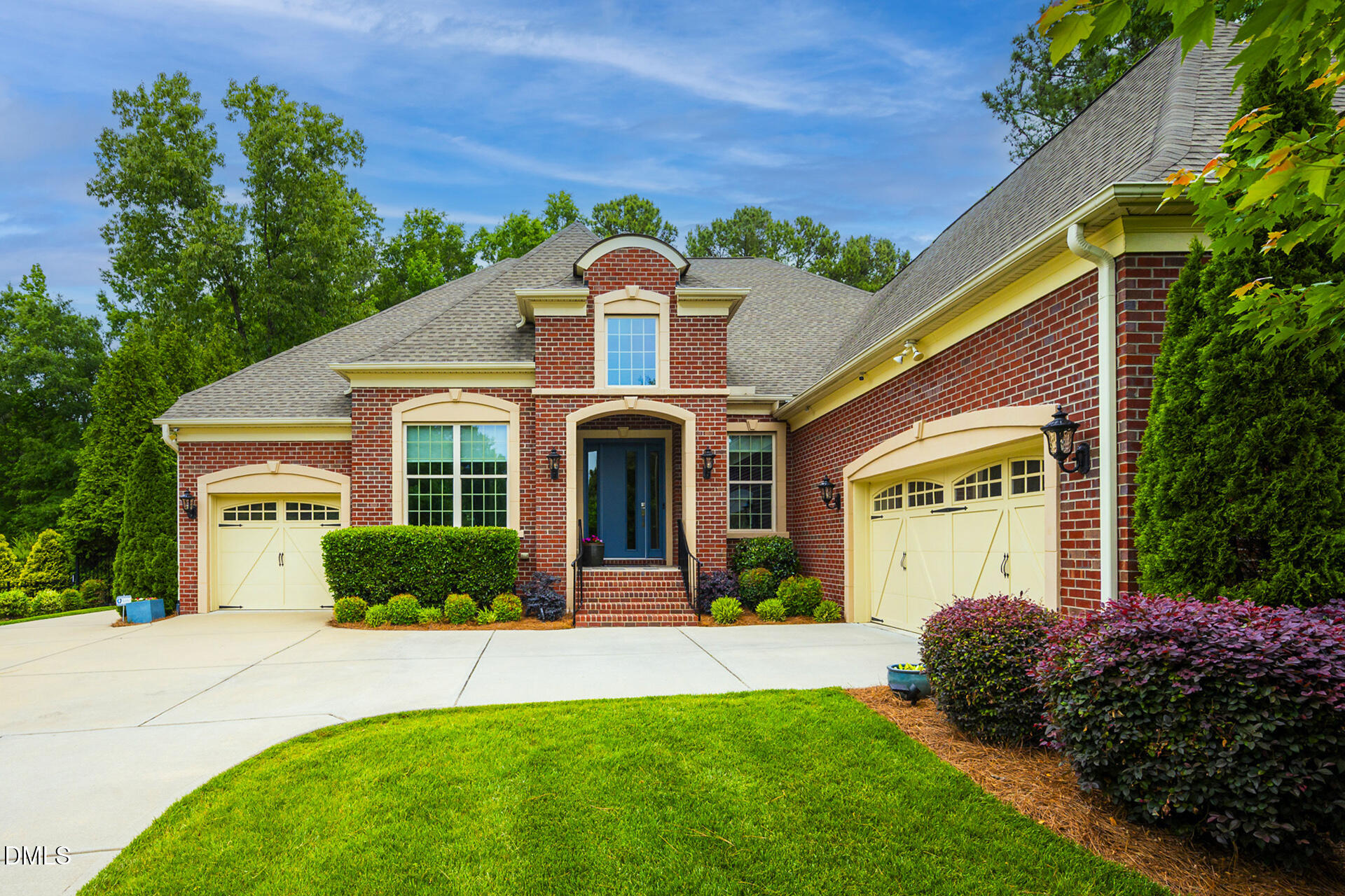 2812 Swift Willow Circle Raleigh, NC 27606 - Photo 2 of 49 Front of home