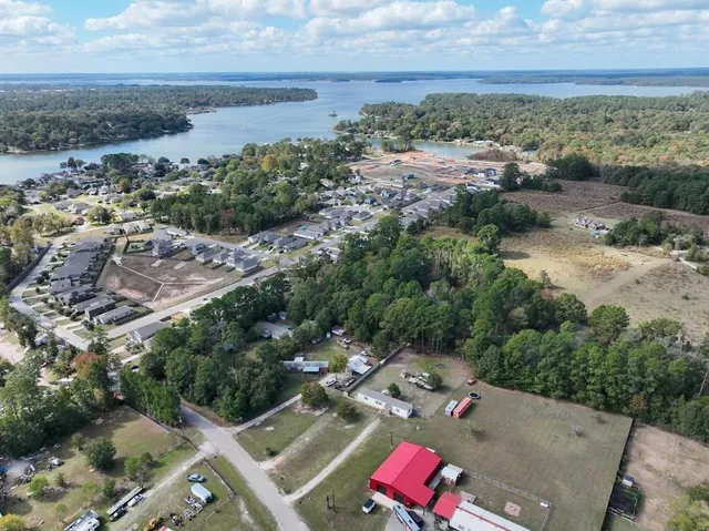 $239,900 | 15213 Heavenly Acres Drive, Willis, TX 77318