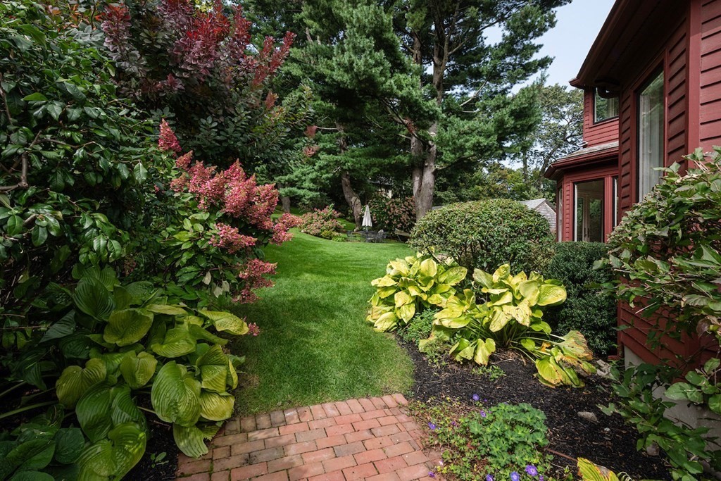 3 Fern Street Lexington, MA 02421 - Photo 3 of 41