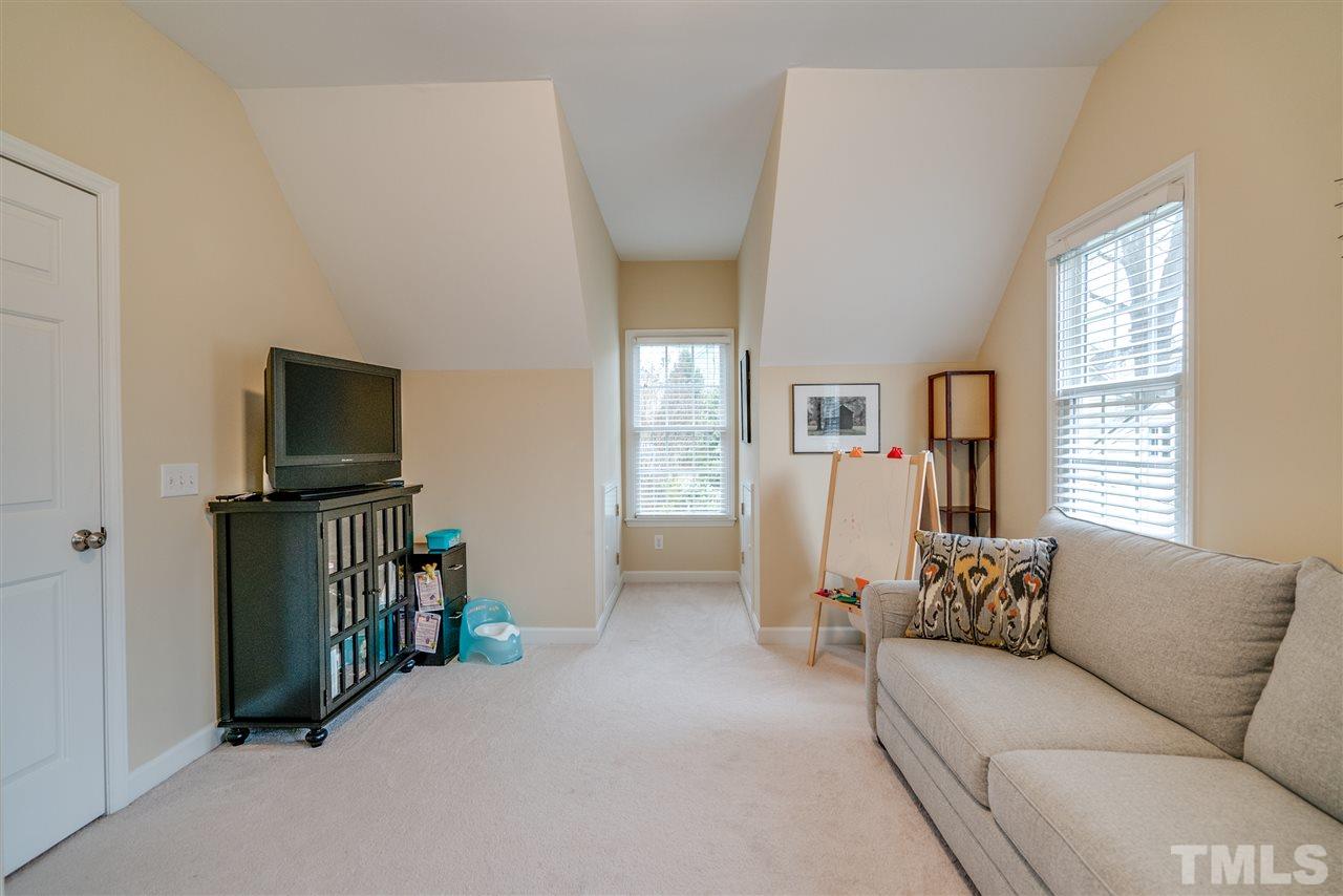 1127 Marshall Street Raleigh, NC 27604 - Photo 21 of 25 Gallery Image 21