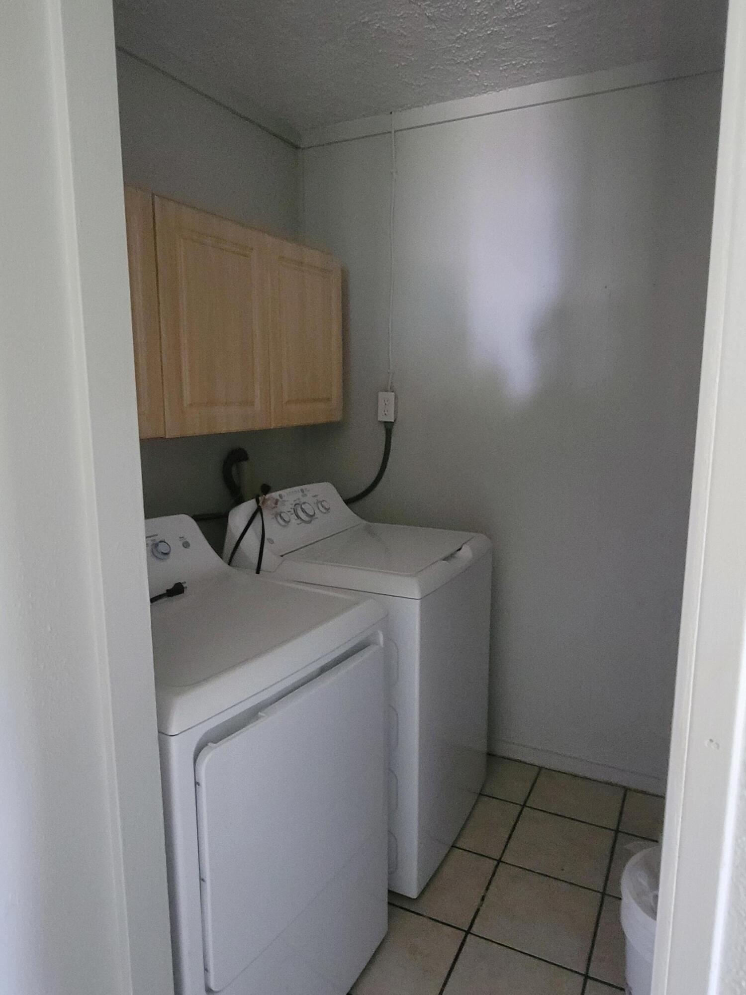 3403 Random Road Kalamazoo, MI 49004 - Photo 12 of 16 20210705_123809