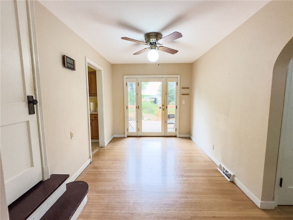 9749 East 900th Road Paris, IL 61944 - Photo 11 of 46 Gallery Image 11